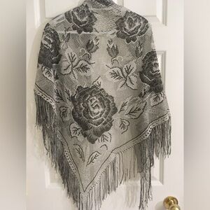 Vintage flamenco shawl
